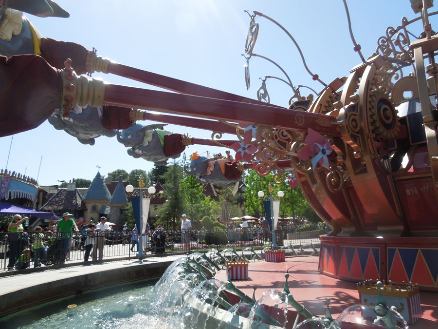Disneyland Dumbo Ride Picture